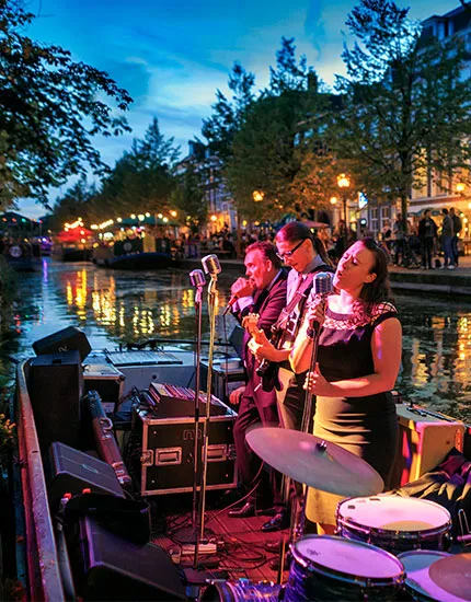 Geniet van Jazz in de Gracht tijdens je verblijf bij Carlton Ambassador in Den Haag